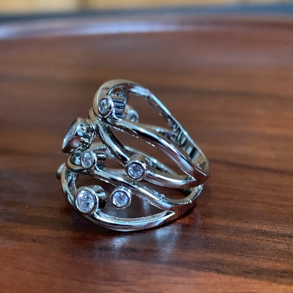 NWT 925 silver plated ring-various sizes - Picture 2 of 6